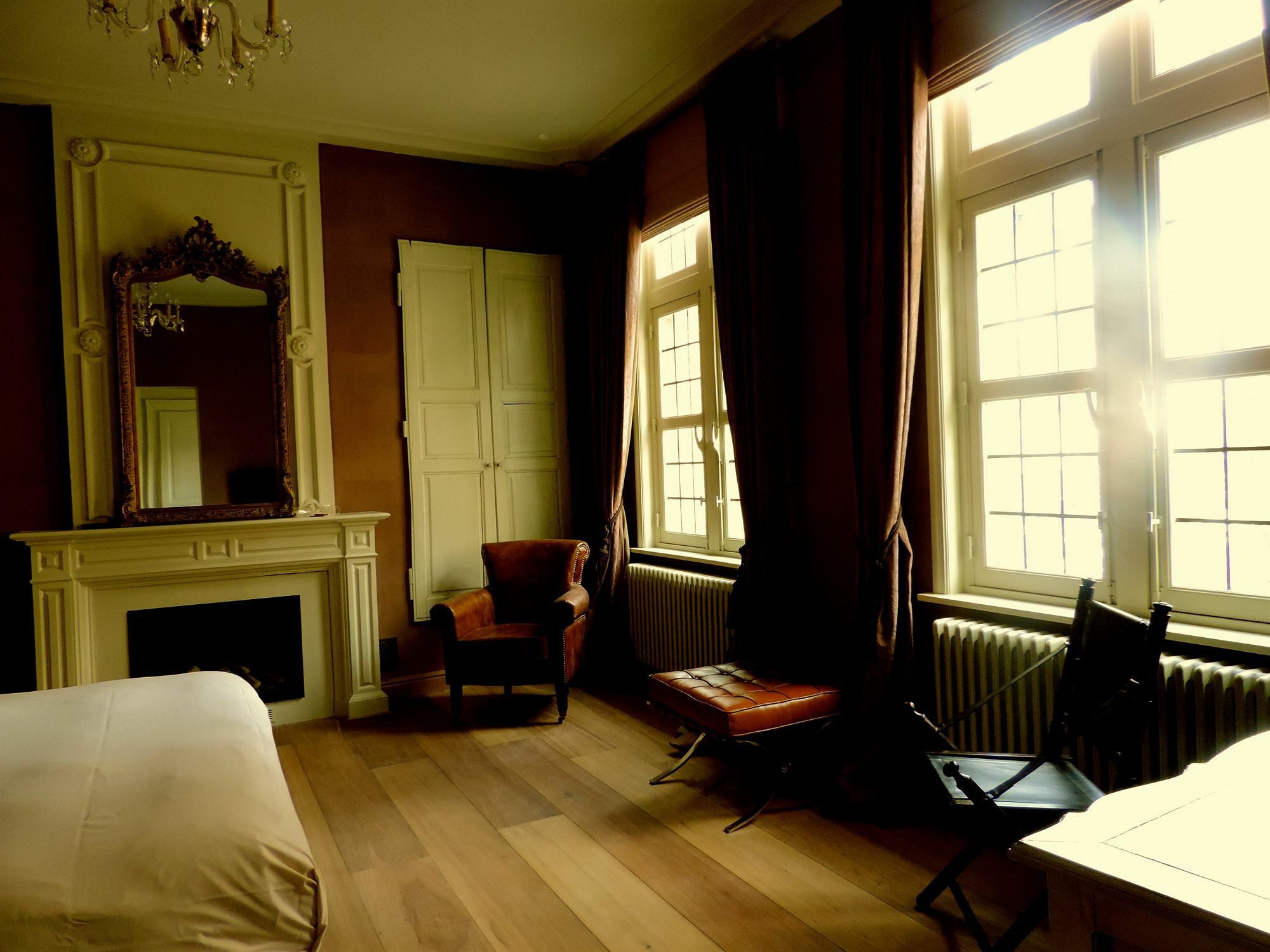 B&B Saint-Sauveur บรูจส์ ภายนอก รูปภาพ