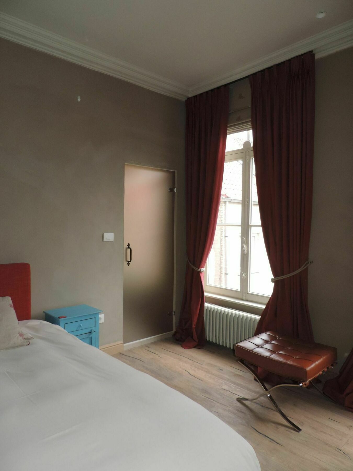 B&B Saint-Sauveur บรูจส์ ภายนอก รูปภาพ