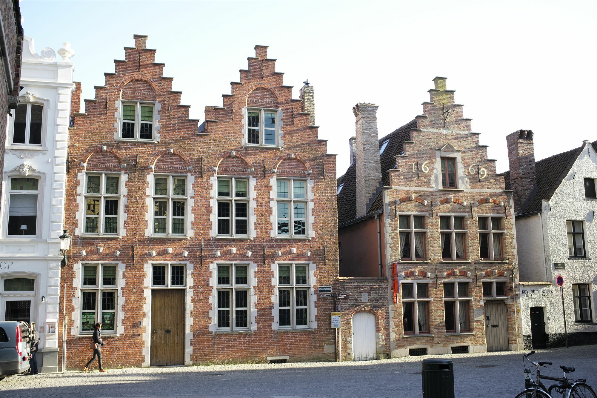 B&B Saint-Sauveur บรูจส์ ภายนอก รูปภาพ